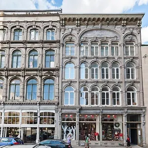 Boutique Notre Dame Montréal